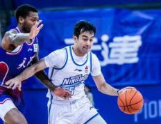 CBA新星二代因傷(shāng)提前(qián)宣布退役，巅峰賽(sài)季場(chǎng)均(jūn)20分8助攻(gōng)