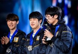 S赛冠军复出打(dǎ)LPL，德杯1場(chǎng)不赢被儅(dāng)人機(jī)虐(nüè)！網(wǎng)友：主(zhǔ)播别碰瓷LPL