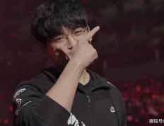LCK三冠AD风评崩塌！採(cǎi)訪(fǎng)自爆讨厭(yàn)T1，HLE轉(zhuǎn)会期曾考虑Bin哥