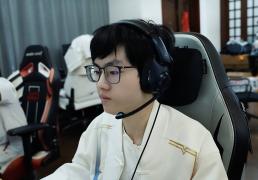 LGD零(líng)封AL晋级德杯半决赛，汤圆超神带飞，解说：圆神在游龙