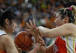 WCBA引入工(gōng)资帽，李梦或离开四川，广东卫冕前景看好