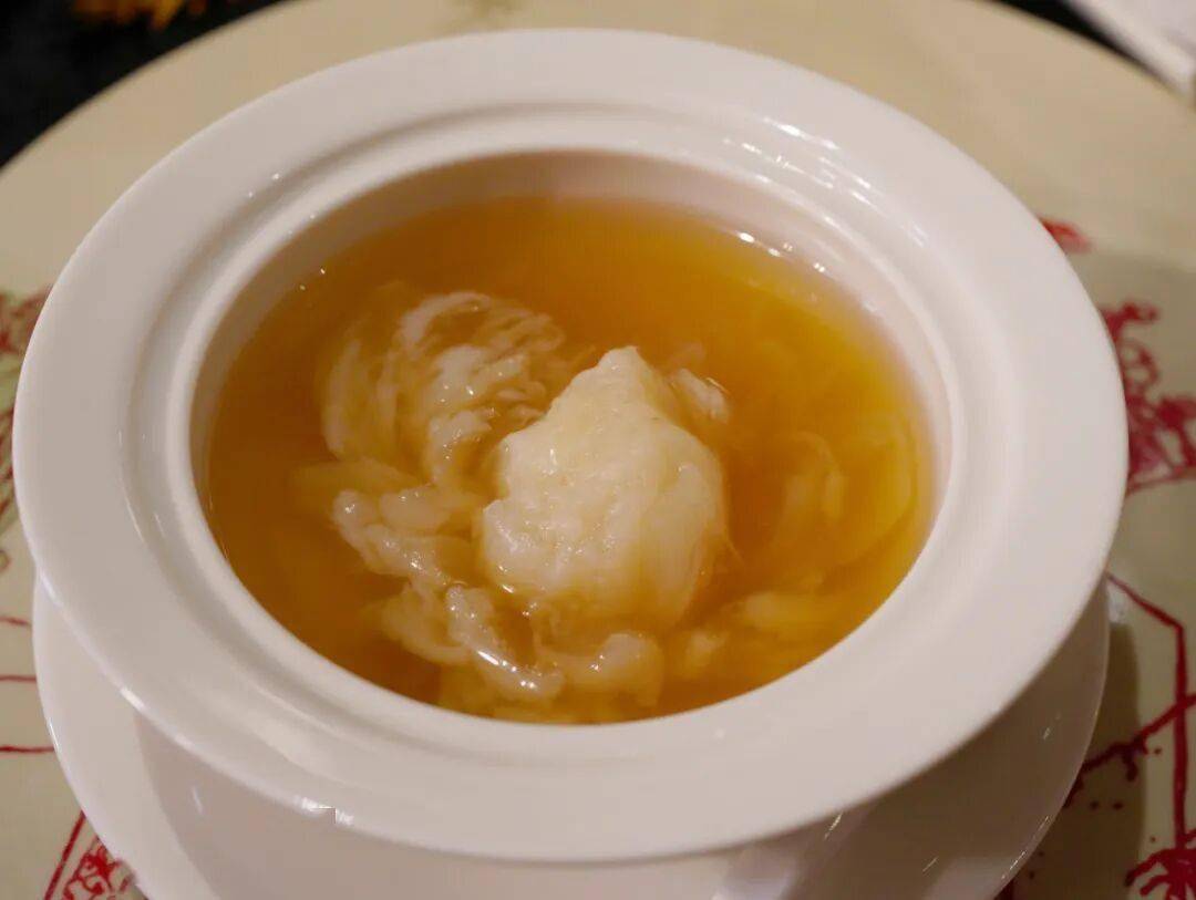 沪港(gǎng)米其林大厨天王山之戰(zhàn)！