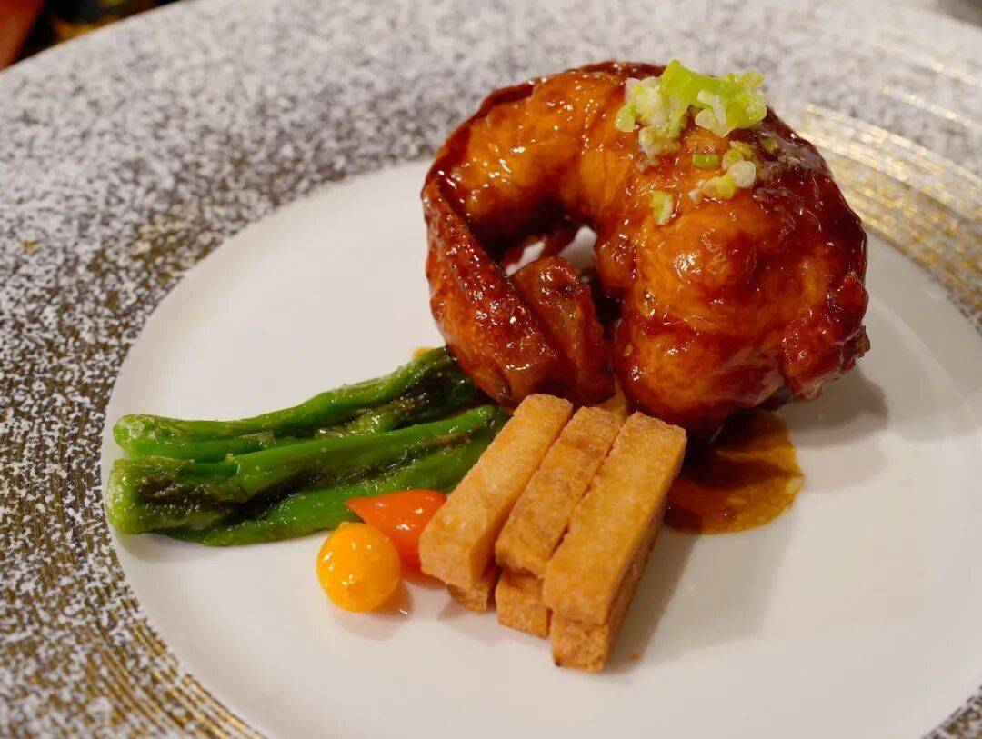 沪港(gǎng)米其林大厨天王山之戰(zhàn)！