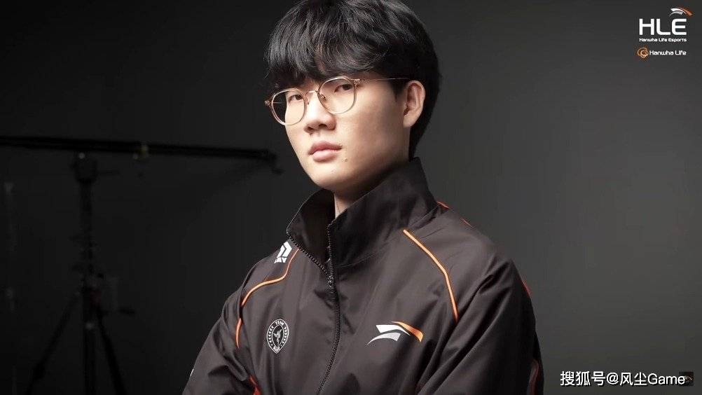 LCK三冠AD风评崩塌！採(cǎi)訪(fǎng)自爆讨厭(yàn)T1，HLE轉(zhuǎn)会期曾考虑Bin哥
