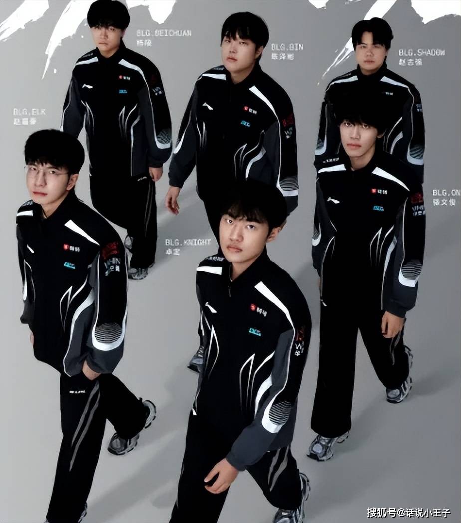 LCK訓(xùn)練(liàn)赛都是骗人(rén)的？LPL有15人(rén)陪練(liàn)团，不要和LCK打訓(xùn)練(liàn)赛