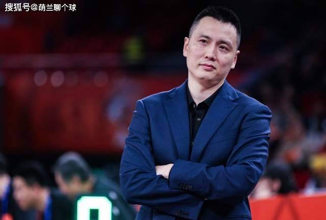 寒心！本(běn)以为来当大腿，结果首败后被教练点名成背鍋(guō)侠，回辽篮吧