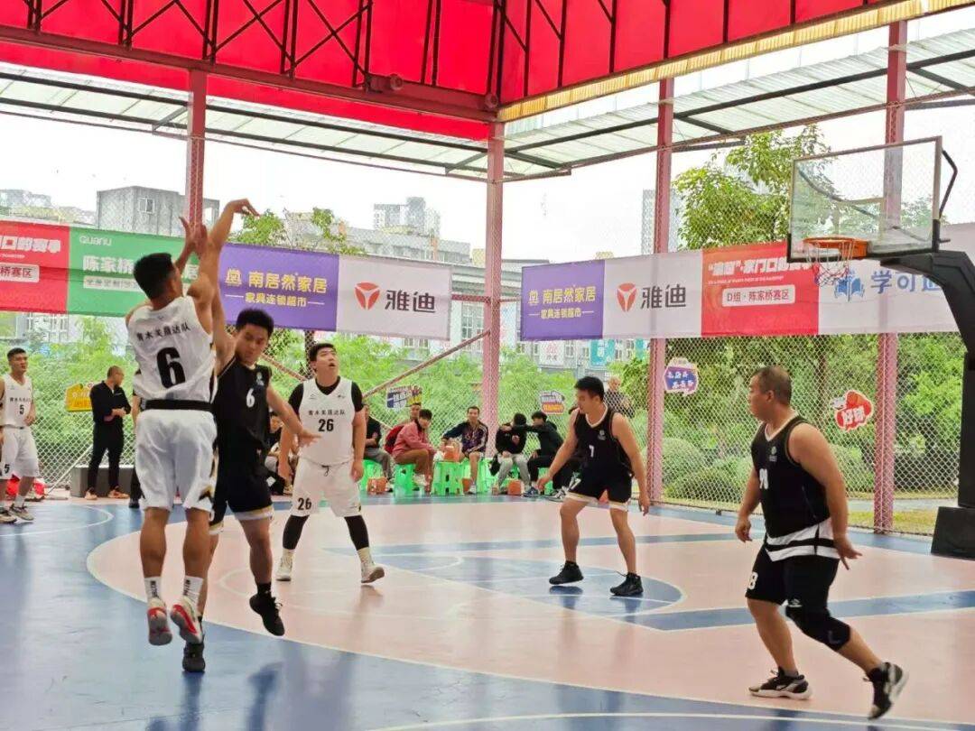 定(dìng)格精(jīng)彩(cǎi)！“渝超”·家门口(kǒu)赛事超燃集锦！